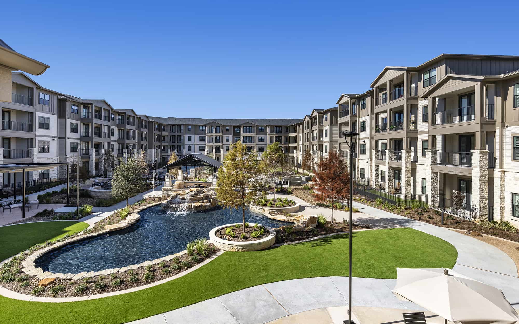 Cadence Creek at Gosling courtyard aerial