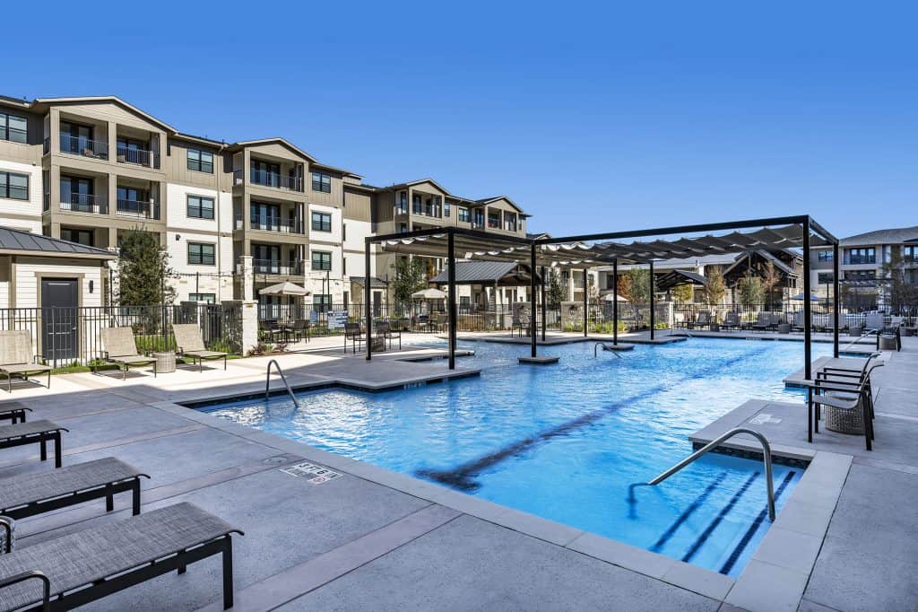 Over 55 Apartments in Spring, TX Cadence Creek at Gosling